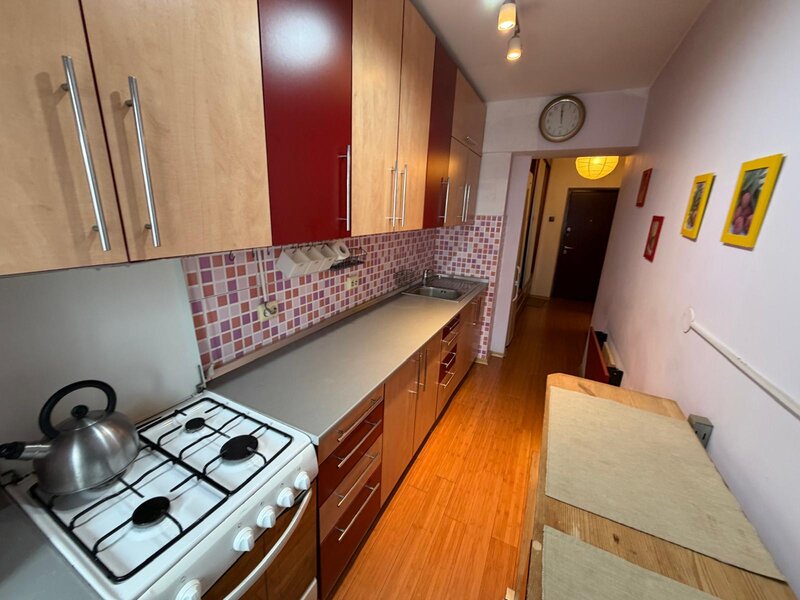 Dristor, Alba Iulia, 5 minute metrou